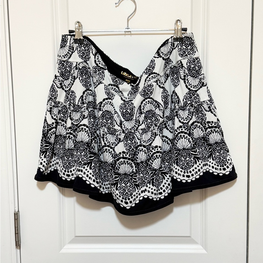 Lilly Pulitzer Women's Gardenia Skort UPF 50+ size XL - Picture 3 of 6